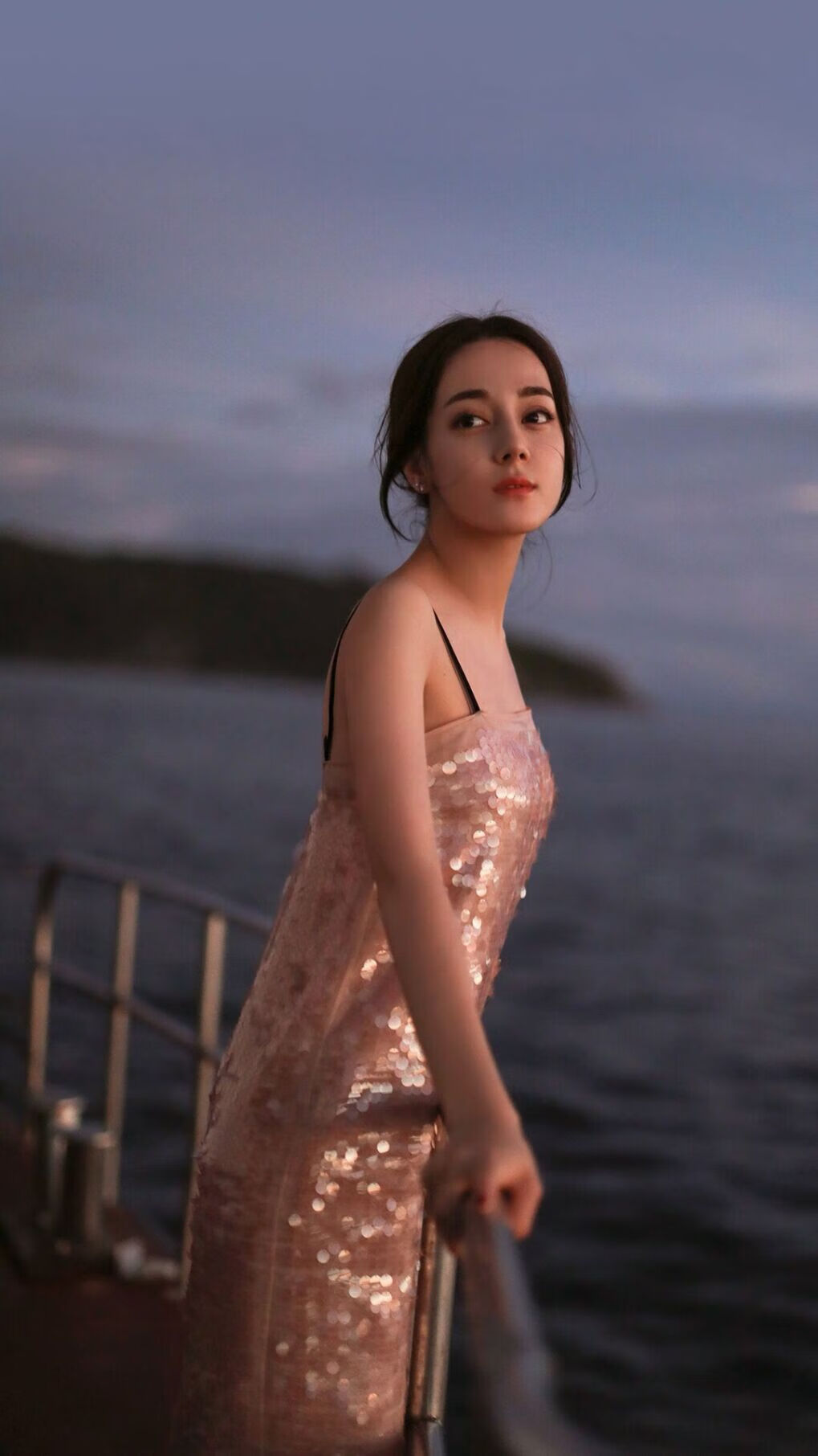 开云体育APP下载-足球奇迹夜！弗拉霍维奇技术性击倒，马里上演北境逆袭记