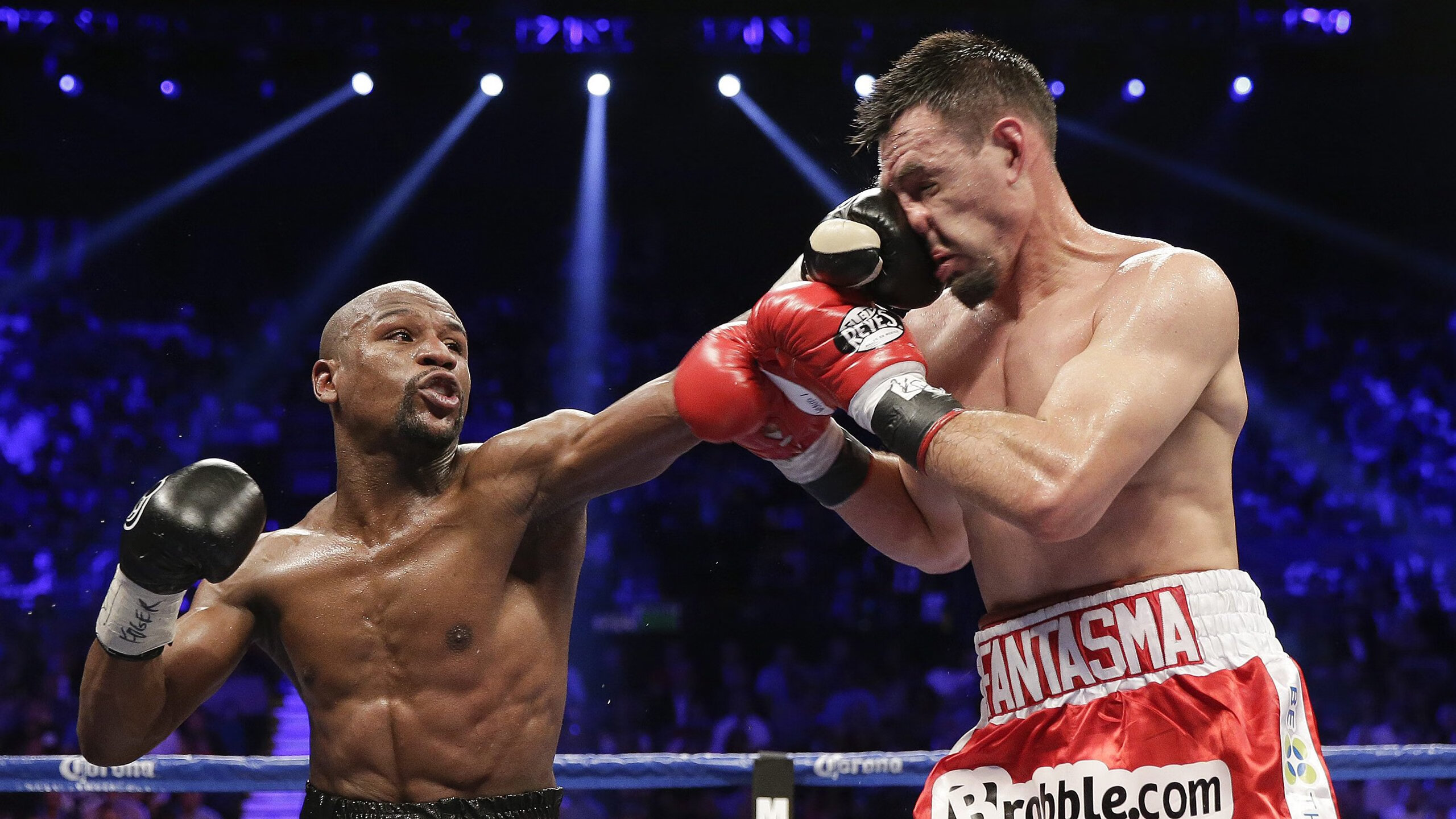 横跨太平洋的对话，当湖人遇见新疆，班凯罗在魔鬼主场的压力下完成破茧爆发